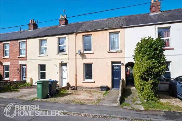 3 Bedroom Terraced House For Sale In Parliament Street, Chippenham, Wiltshire, SN14