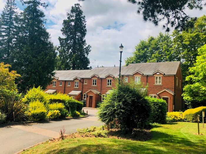 2 Bedroom Terraced House To Rent In Copps Road, Leamington Spa, CV32