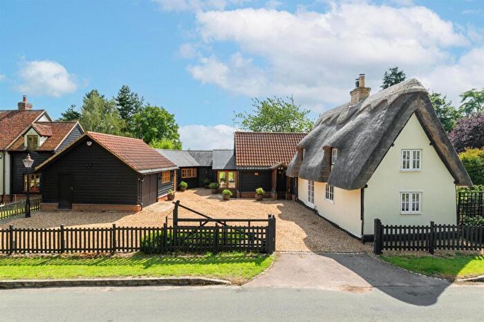 4 Bedroom Character Property For Sale In Warden Road, Ickwell, Biggleswade, SG18