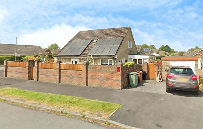 4 Bedroom Detached Bungalow For Sale In Eastfield Road, Epworth, Doncaster, DN9