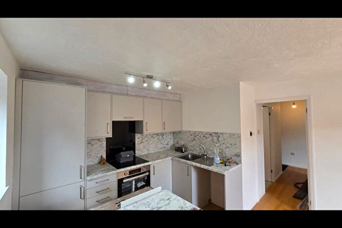 1 Bedroom Flat To Rent In Hambledon Road, Weston-super-Mare, BS22