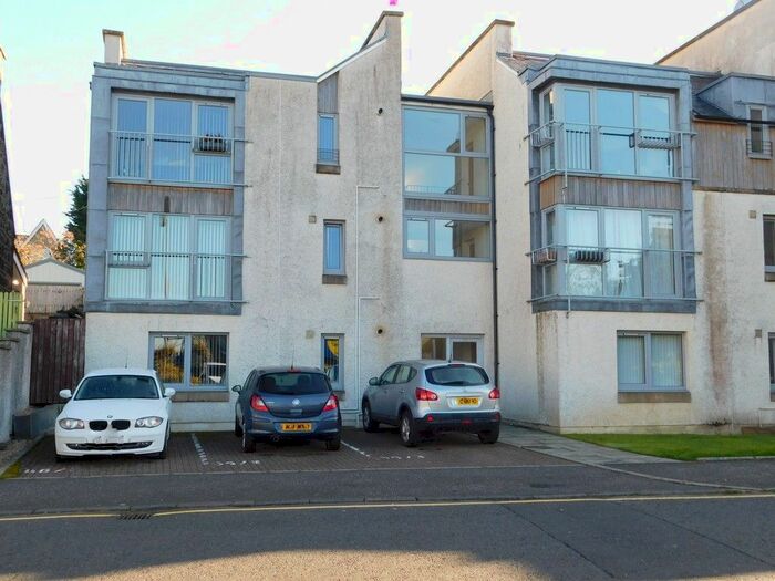 2 Bedroom Flat To Rent In Mid Street, Bathgate EH48