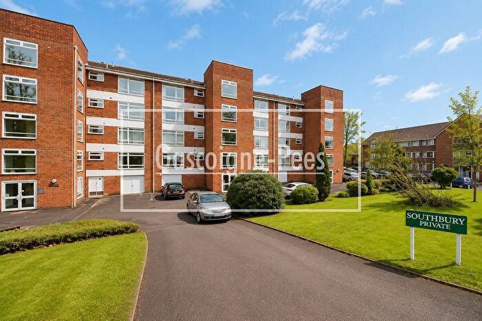 2 Bedroom Flat To Rent In Lawn Road, Guildford, GU2