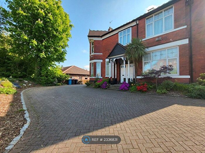 2 Bedroom Flat To Rent In Swinton, Swinton, M27