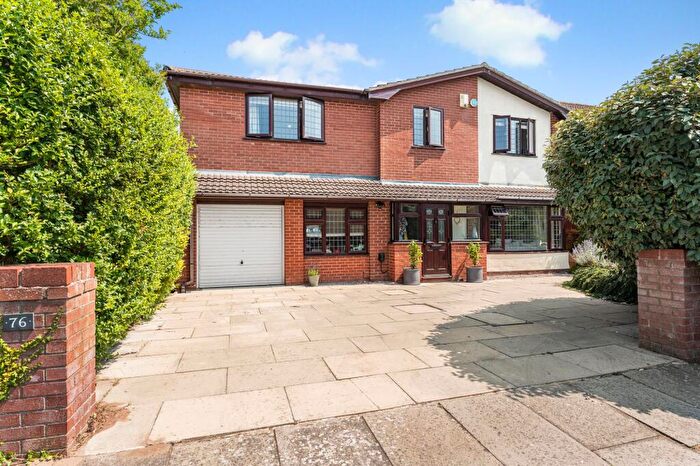 5 Bedroom Detached House For Sale In Elvington Road, Hightown, L38