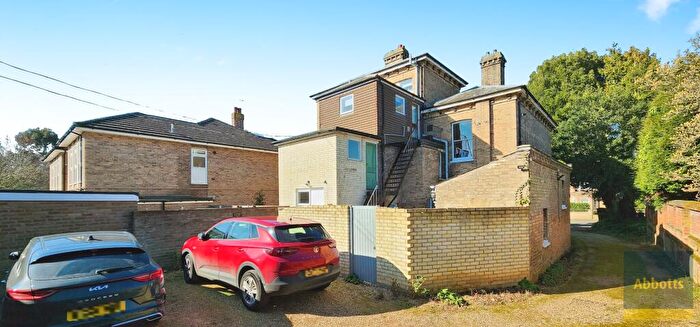 2 Bedroom Apartment To Rent In Cambridge Road, Lexden, Colchester, CO3