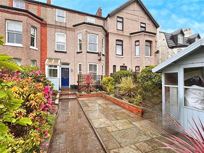 1 Bedroom Apartment For Sale In Queens Road, Hoylake, Wirral, CH47