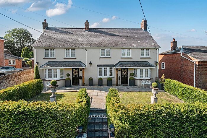 5 Bedroom Detached House For Sale In High Street, Great Cheverell, SN10