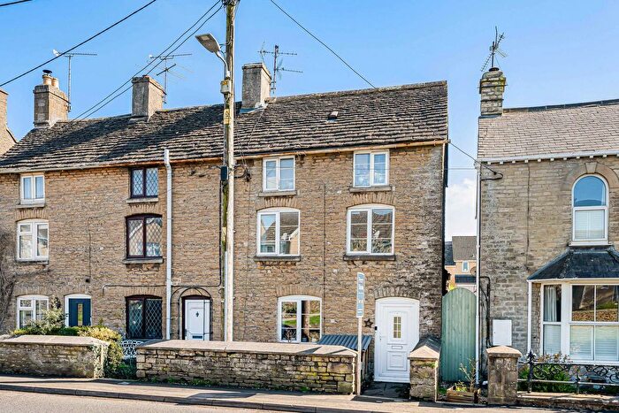 3 Bedroom End Terrace House For Sale In London Road, Tetbury, Gloucestershire, GL8