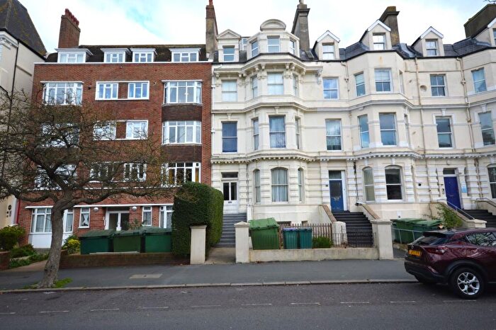 1 Bedroom Flat For Sale In Castle Hill Avenue, Folkestone, CT20