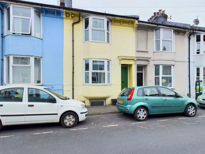 4 Bedroom Terraced House To Rent In Park Crescent Road, Brighton, BN2