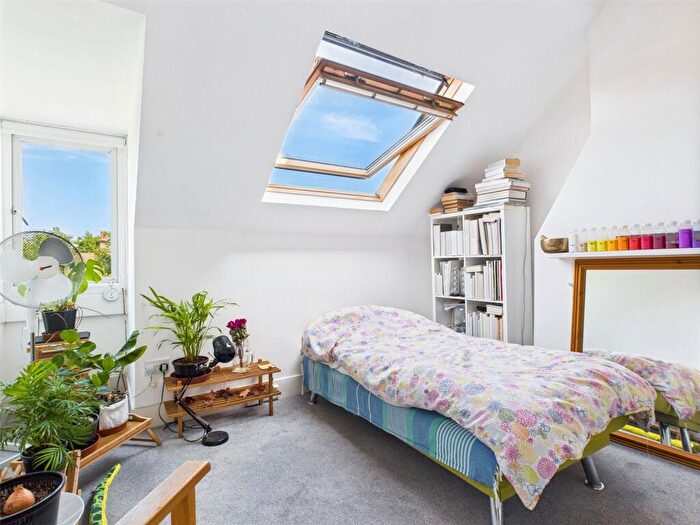 1 Bedroom Apartment To Rent In Goldstone Villas, Hove, East Sussex, BN3