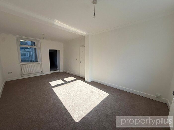4 Bedroom Terraced House To Rent In Wyndham Street, Treherbert, Treorchy, Rhondda Cynon Taff, CF42