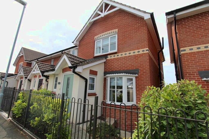 3 Bedroom Mews To Rent In Napier Drive, Horwich, Bolton, BL6