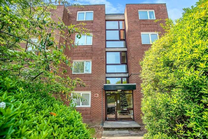 1 Bedroom Flat To Rent In Carey Court, Gravel Hill Close, Bexleyheath, DA6