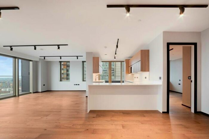 2 Bedroom Flat To Rent In Fairchild Place, London, EC2A