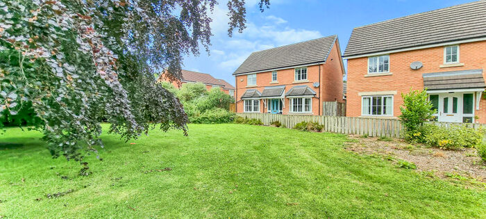 4 Bedroom Detached House For Sale In Hawthorn Drive, Newton Aycliffe, DL5