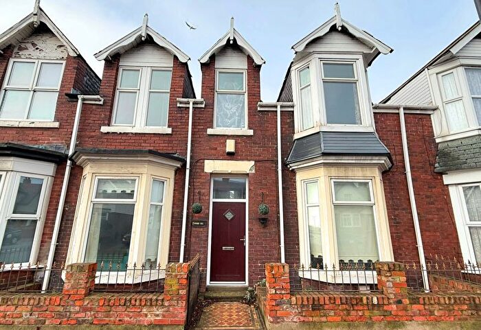 3 Bedroom Terraced House For Sale In Ivanhoe Crescent, Sunderland, SR2