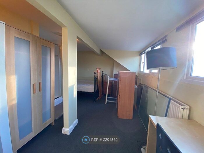 6 Bedroom Flat To Rent In Campion Street, Derby, DE22