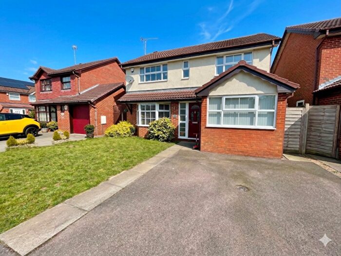 4 Bedroom Detached House For Sale In Whitehaven, Luton, Bedfordshire, LU3