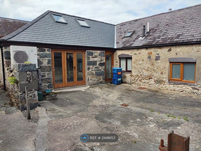 2 Bedroom End Of Terrace House To Rent In Lon Wern, Bangor, LL57