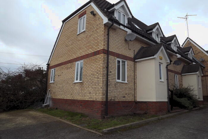 1 Bedroom Maisonette To Rent In Jacquard Way, Braintree, Essex, CM7