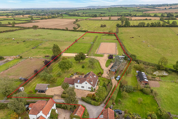 3 Bedroom Detached House For Sale In King Street, Nether Broughton, LE14