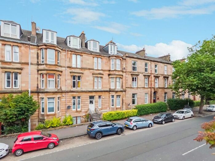 4 Bedroom Flat To Rent In Paisley Road West, Glasgow, G51