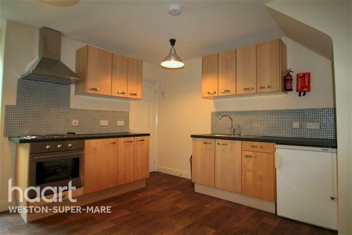1 Bedroom Flat To Rent In Alma Street, BS23