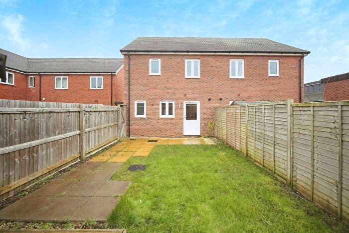2 Bedroom Semi-Detached House For Sale In Poplar Drive, Meon Vale, Stratford-Upon-Avon, CV37