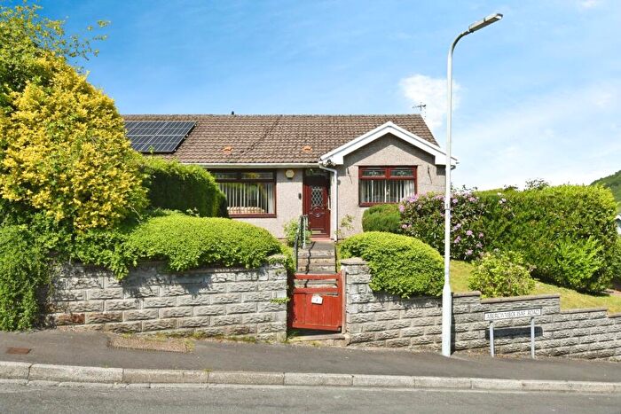 3 Bedroom Semi-Detached House For Sale In Abercwmboi Isaf Road, Mountain Ash, CF45