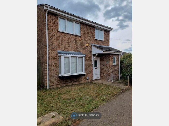 4 Bedroom Detached House To Rent In Appenine Way, Leighton Buzzard, LU7