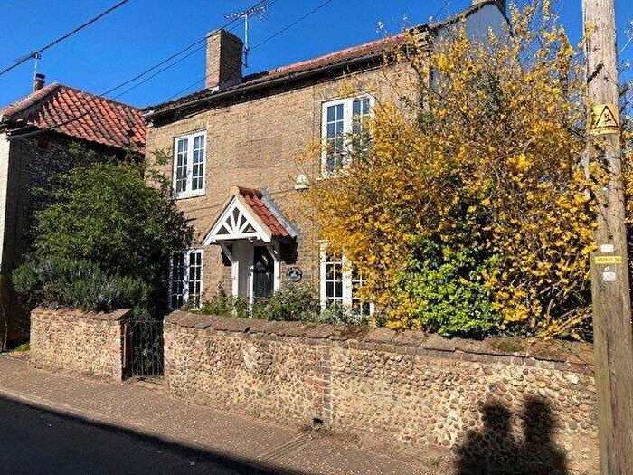 4 Bedroom Detached House For Sale In Fakenham Road, Docking, King's Lynn, Norfolk, PE31