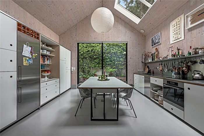 2 Bedroom Semi-Detached House To Rent In Balcorne Street, London, E9