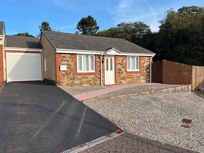 2 Bedroom Bungalow For Sale In Oakleaf Close, Halwill Junction, Beaworthy, EX21