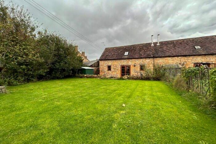 2 Bedroom Barn Conversion To Rent In Murcot, Broadway, WR12