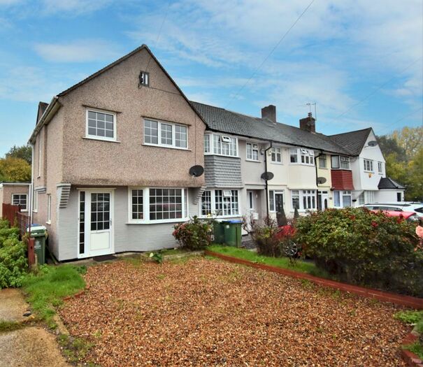 4 Bedroom End Of Terrace House To Rent In Berwick Crescent Sidcup, DA15
