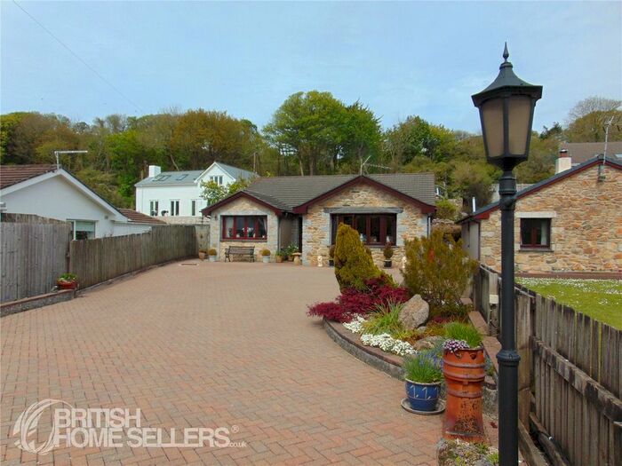 3 Bedroom Bungalow For Sale In Riverside, Angarrack, Hayle, Cornwall, TR27