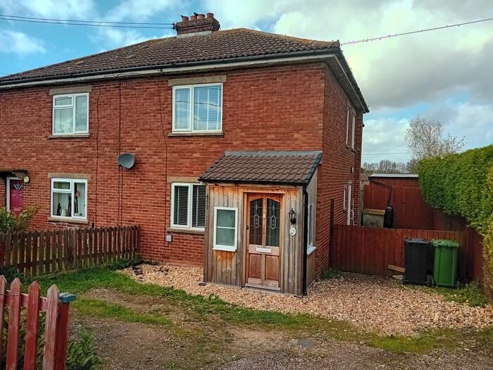 3 Bedroom Semi-Detached House To Rent In Mill Road, Magdalen, King's Lynn, PE34