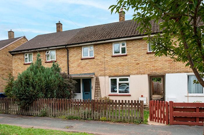 3 Bedroom Terraced House For Sale In Rutland Close, Cambridge, CB4
