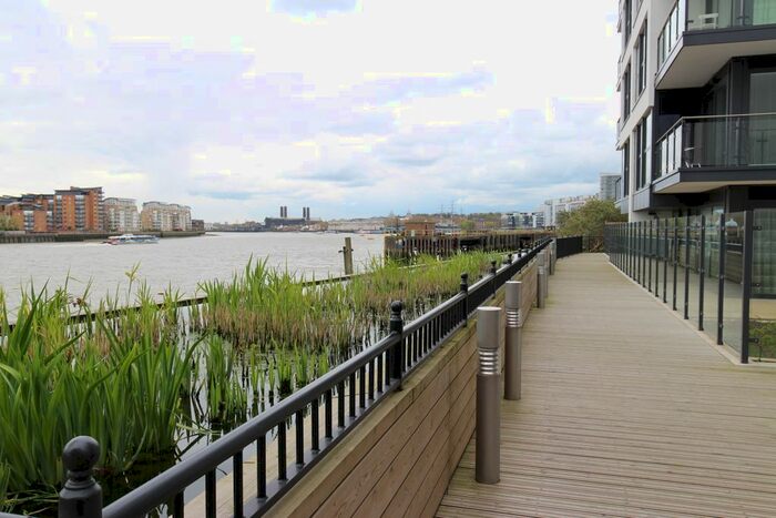 1 Bedroom Flat To Rent In Wharf Street, London, SE8