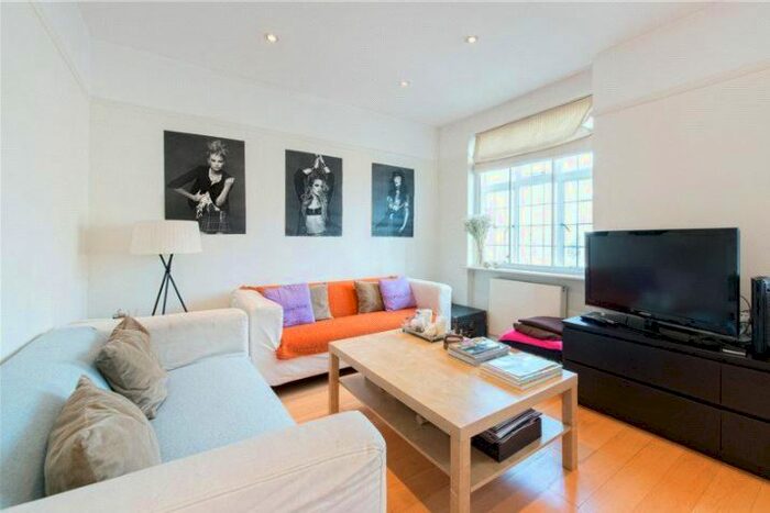 2 Bedroom Flat To Rent In Arlington Road, Camden, London, NW1