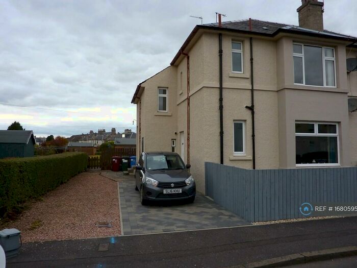 1 Bedroom Flat To Rent In George Street, Grangemouth, FK3