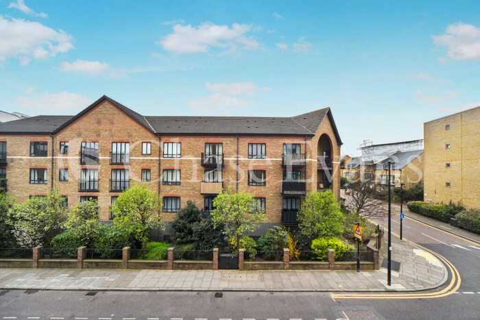 1 Bedroom Flat To Rent In Westferry Road, Isle Of Dogs, London, E14