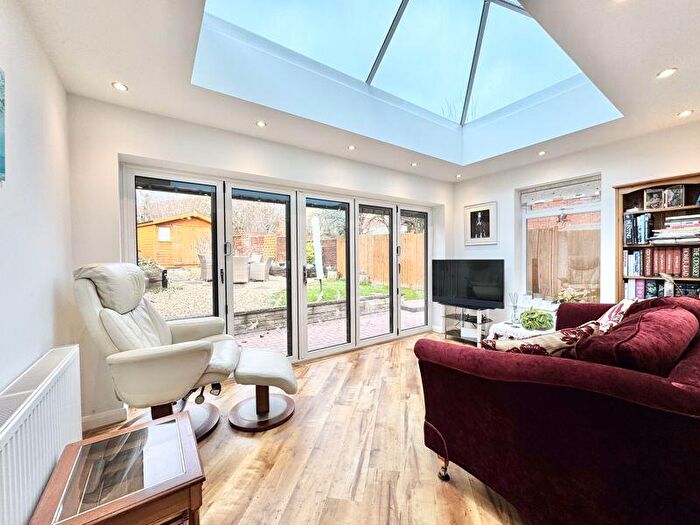 5 Bedroom Detached House For Sale In Blithfield Avenue, Loughborough, LE11