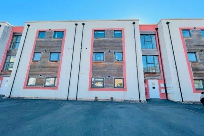 2 Bedroom Flat To Rent In Newfoundland Way, Bristol, BS20