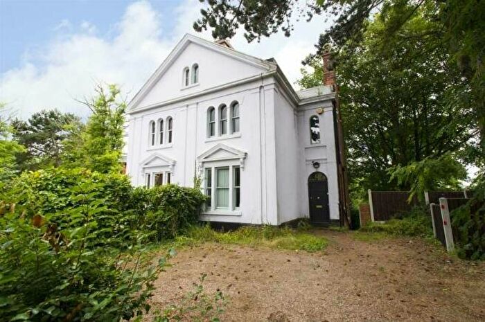 8 Bedroom Semi-Detached House To Rent In Forest Road East, Nottingham, Nottinghamshire, NG1