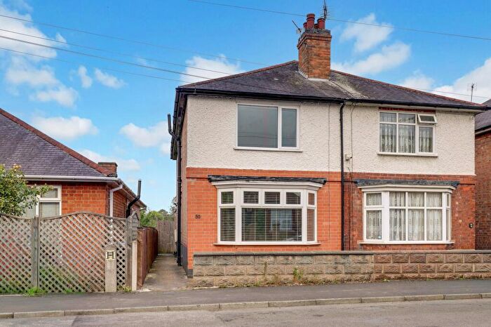 3 Bedroom Semi-Detached House For Sale In Woodland Avenue, Breaston, DE72