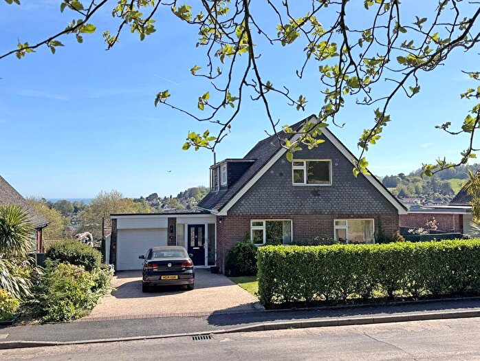 3 Bedroom Detached House For Sale In Woolbrook Rise, Sidmouth, EX10