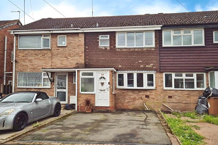 3 Bedroom Terraced House For Sale In Avon Road, Burntwood, WS7